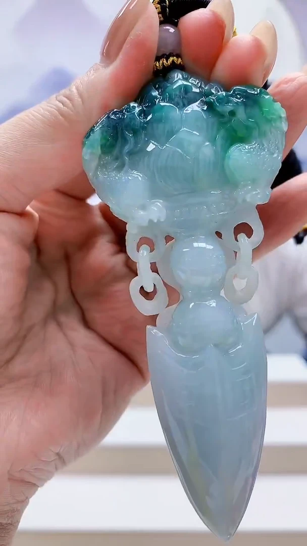 未镶嵌定制翡翠5060MM-毛货挂件47