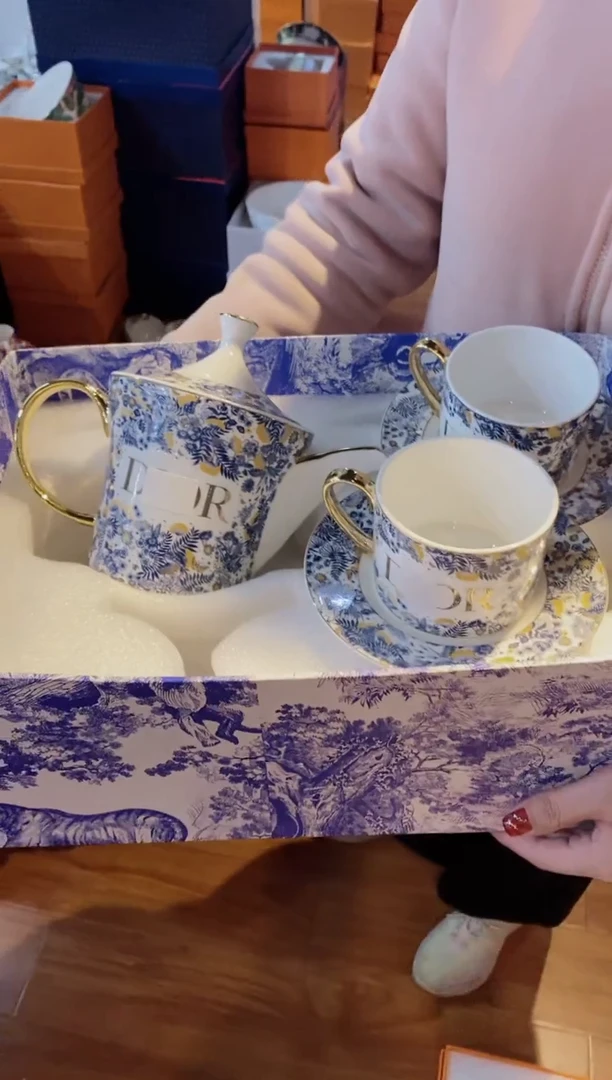 【闪购商品】杯全场正品，京东包邮