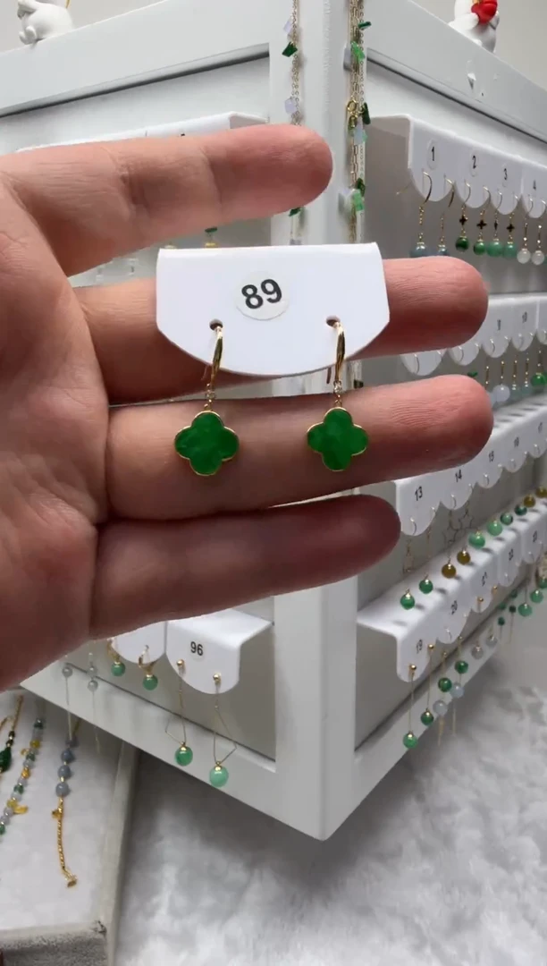 18K金镶嵌翡翠耳饰缅甸天然翡翠a货