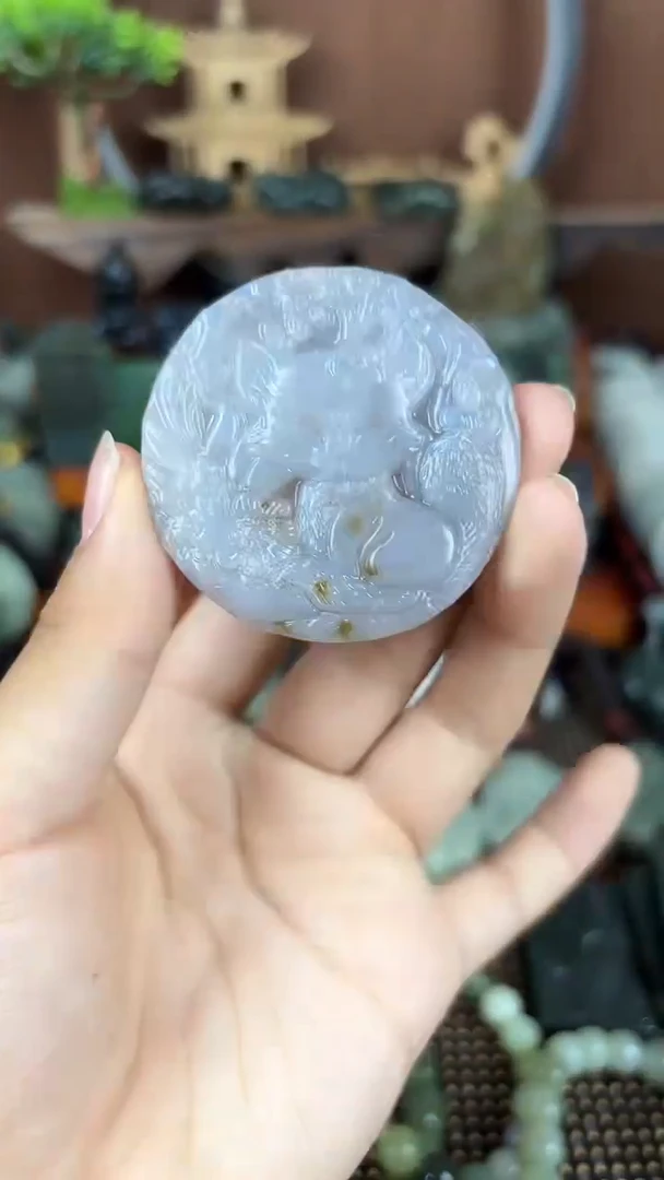 和田玉未镶嵌颈饰1