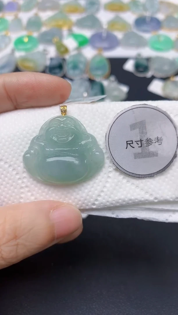 翡翠18K金镶嵌颈饰天然缅甸A货翡翠