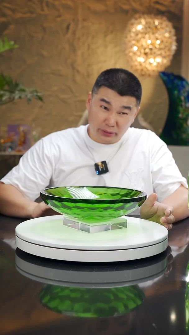 福利绿色切面果盘带底座