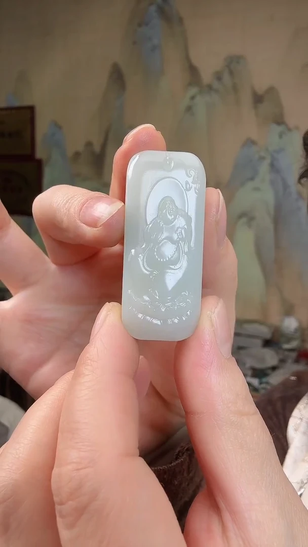 颈饰未镶嵌和田玉.