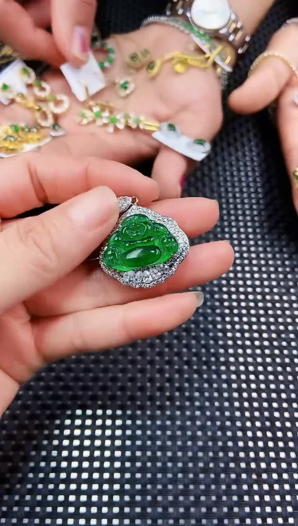 【闪购商品】翡翠吊坠(不含链)未镶嵌11111111