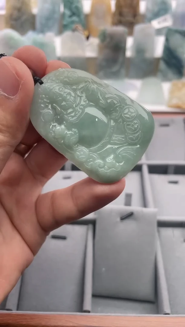 【闪购商品】翡翠颈饰未镶嵌..../1/17/62