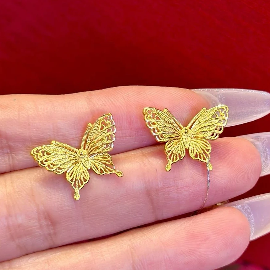 凤喆黄金镂空mini蝴蝶足金耳饰