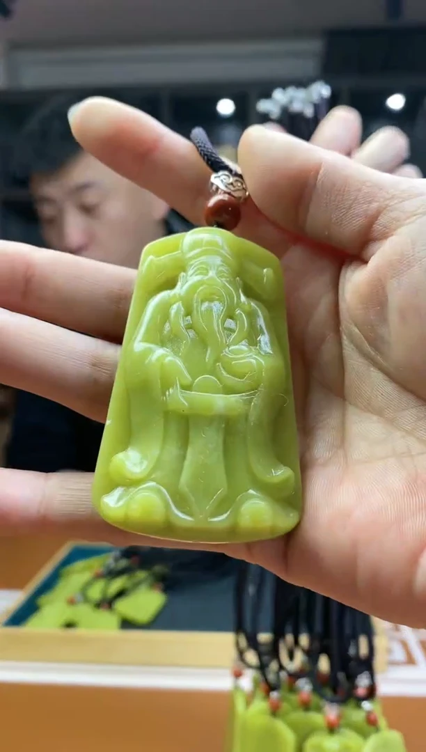 【闪购商品】蛇纹石玉其它未镶嵌多样性发货一个