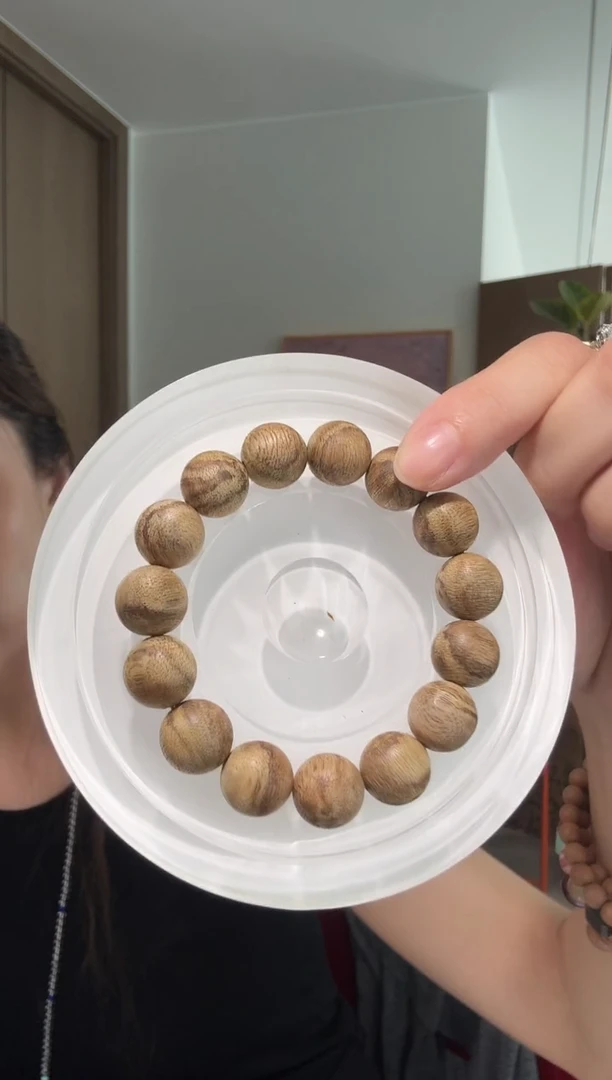 手串沉香菩萨棋8800