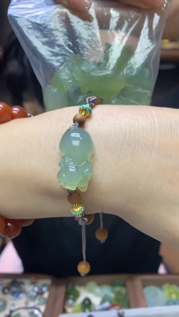 【闪购商品】岫玉手牌未镶嵌多样性发货其中发一