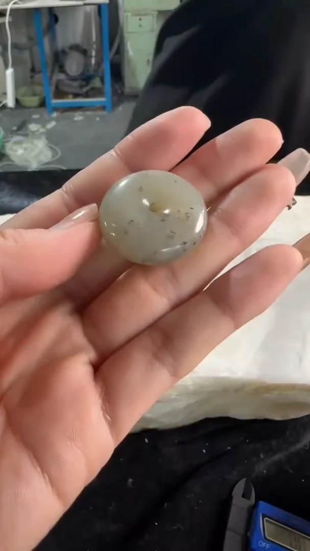 【闪购商品】和田玉吊坠未镶嵌吊坠