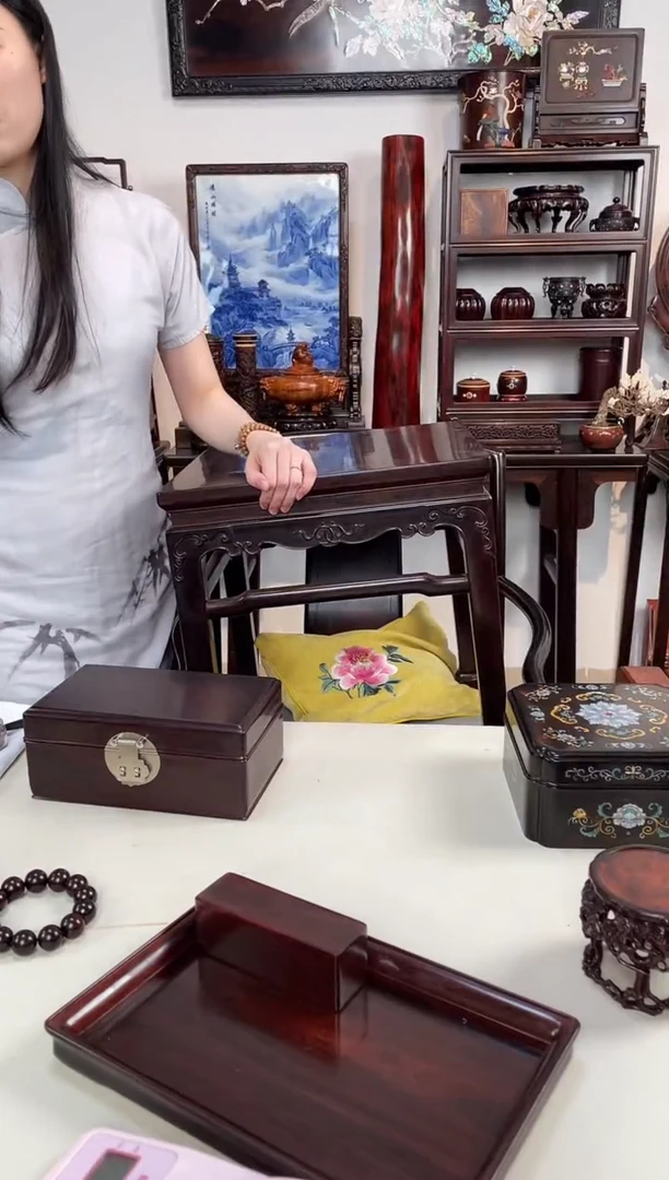 紫檀木类成套家具大**?方凳