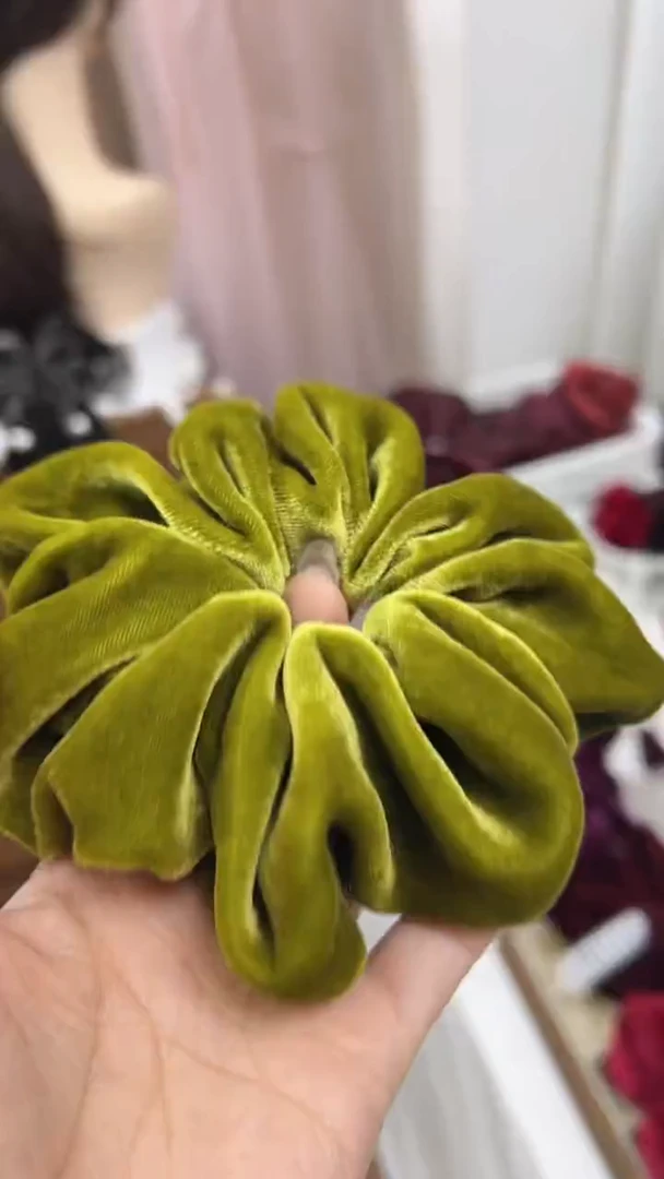 非金属布艺简约发饰牛油果绿6cm