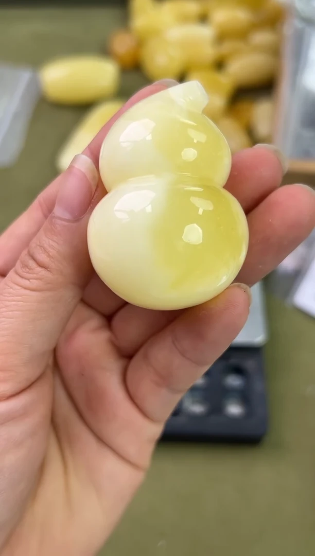 裸石琥珀未镶嵌琥珀蜜蜡吊坠