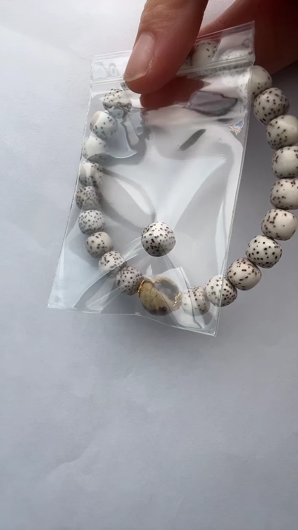 手串星月菩提春****?春暖花开时专拍星月手串