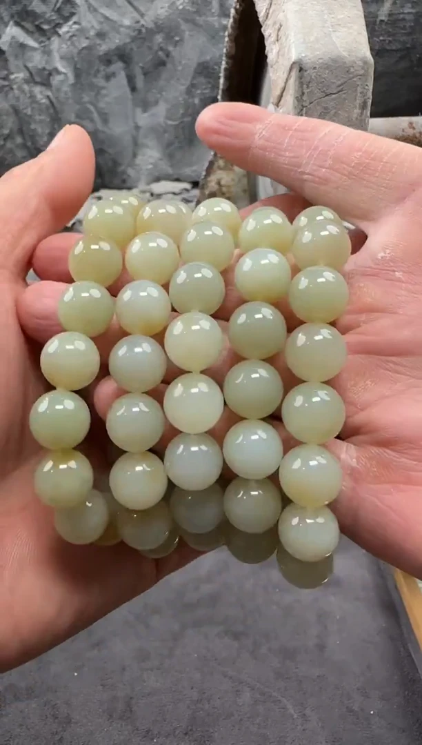 和田玉未镶嵌颈饰手串多样性拍一发一件