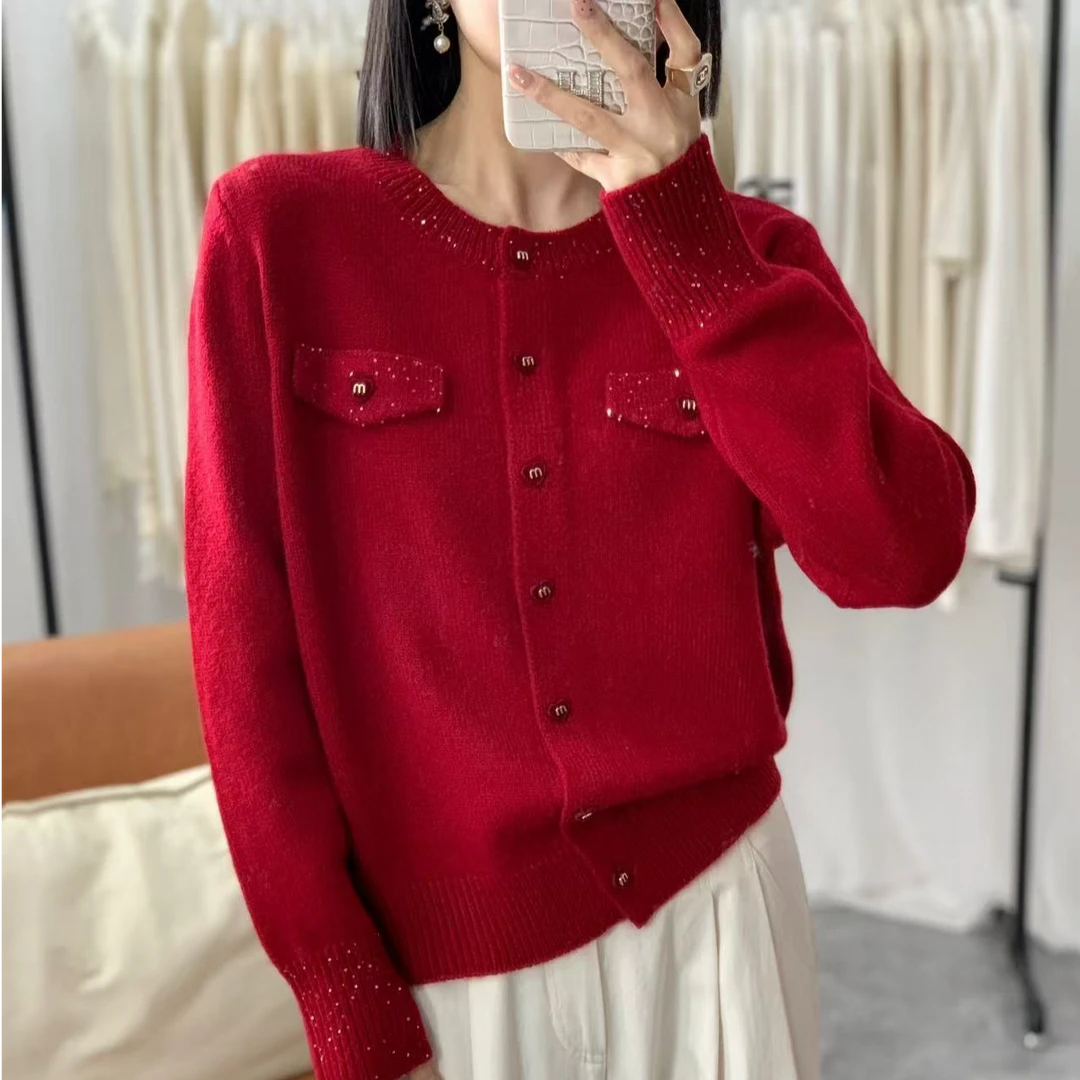 重工亮片假兜小香风开衫秋冬女士长袖气质百搭时尚红色针织毛衣