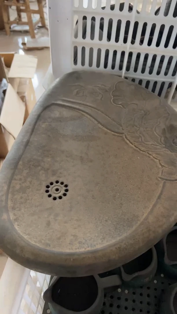 无运费险有瑕疵的摄影的产品有使用过的痕迹有点脏介意勿拍