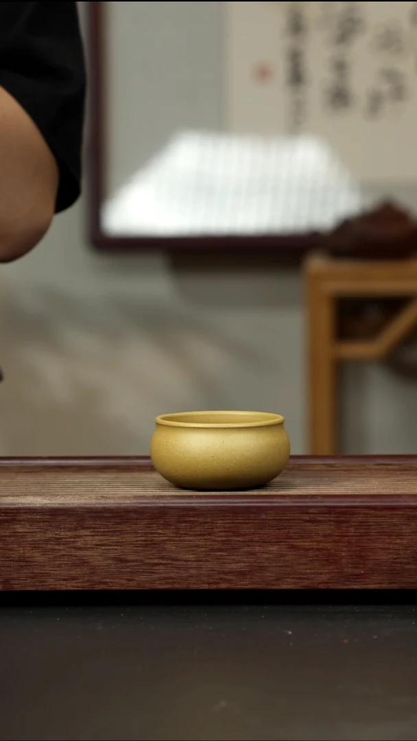 紫砂茶杯黄金段普洱杯