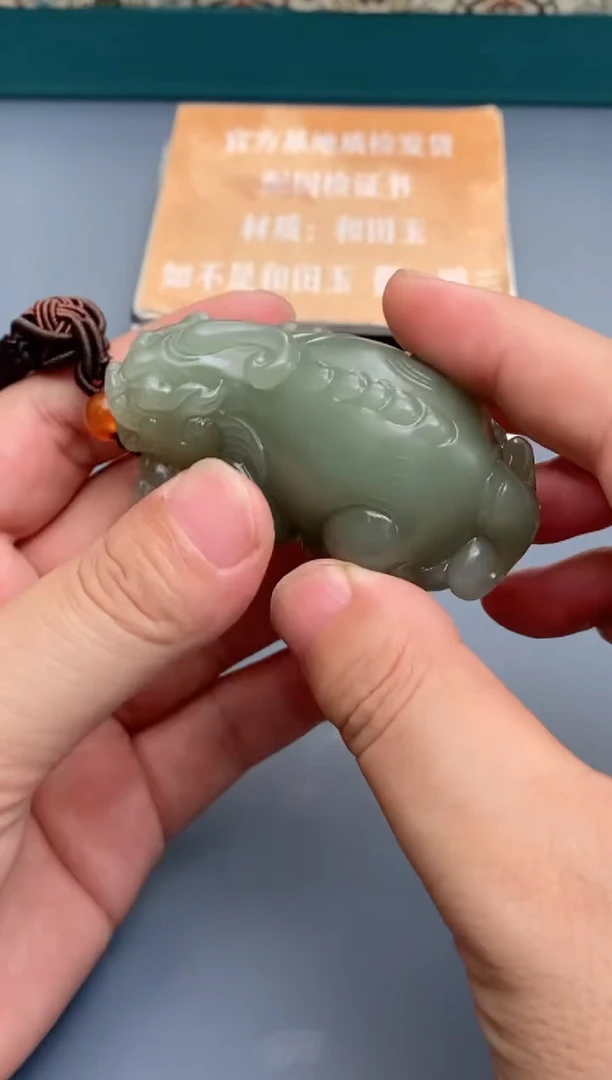 和田玉未镶嵌颈饰9