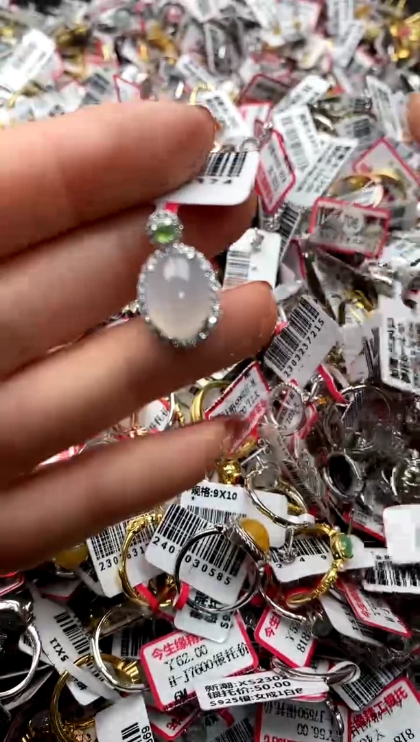 【闪购商品】翡翠戒指银S925镶嵌4444444    3