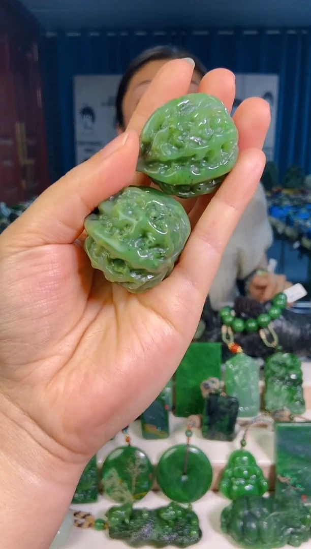 和田玉未镶嵌挂件1