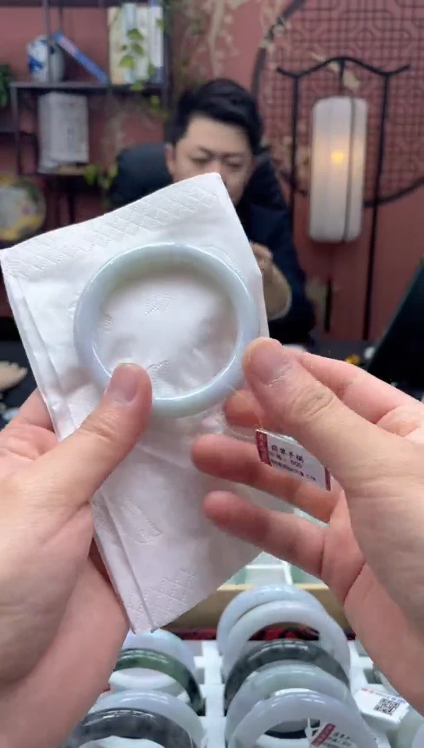 未镶嵌手镯翡翠2077******