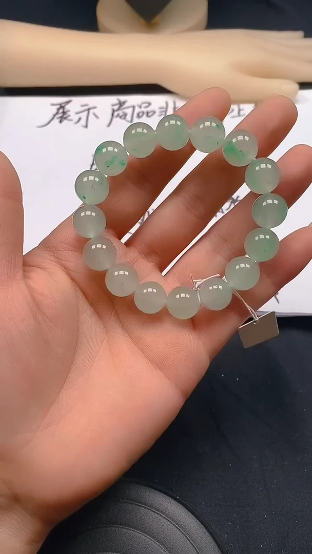 【闪购商品】石英质玉手链未镶嵌天然A货玉石随机多样性发货