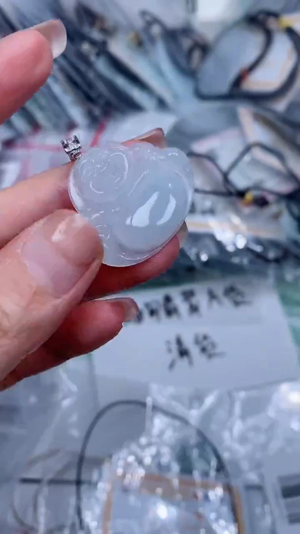 颈饰银S925镶嵌翡翠吊坠