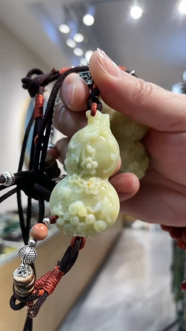 【闪购商品】岫玉颈饰未镶嵌吊坠多样式发货只发一个