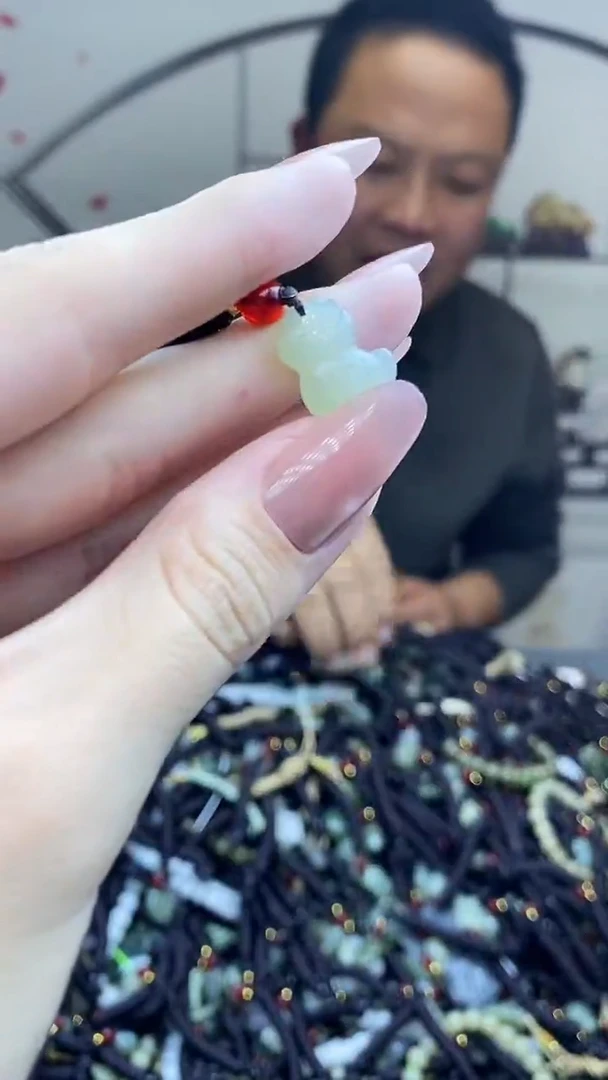 颈饰未镶嵌和田玉多样性发拍一发一