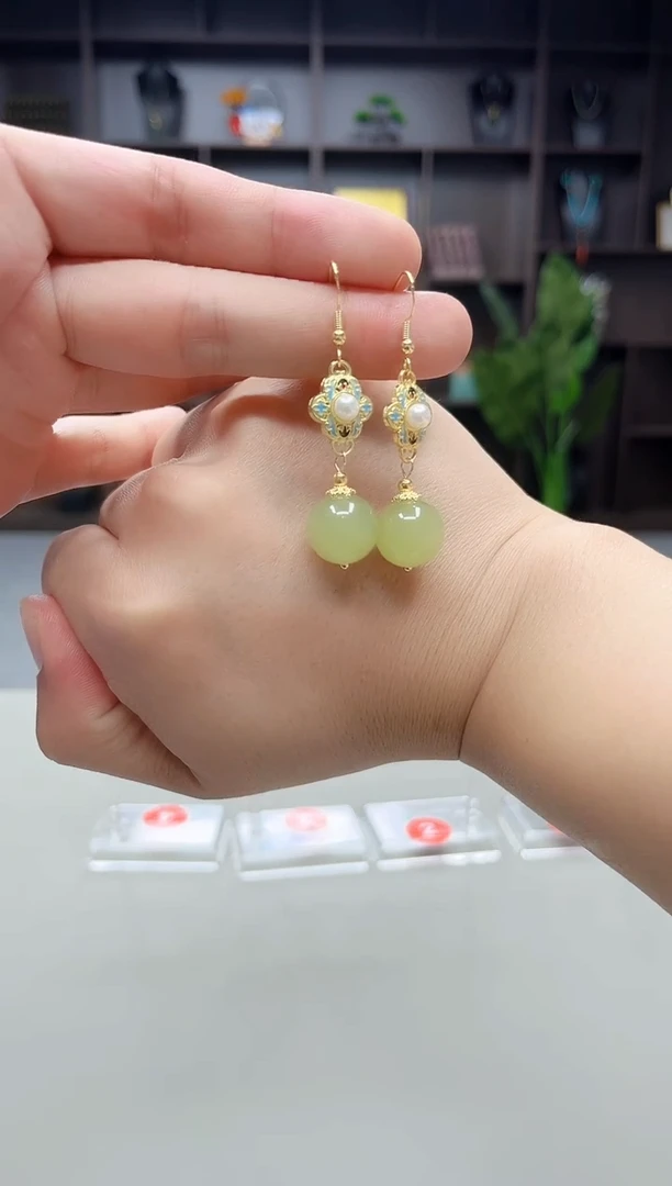 未镶嵌东陵石耳饰A3