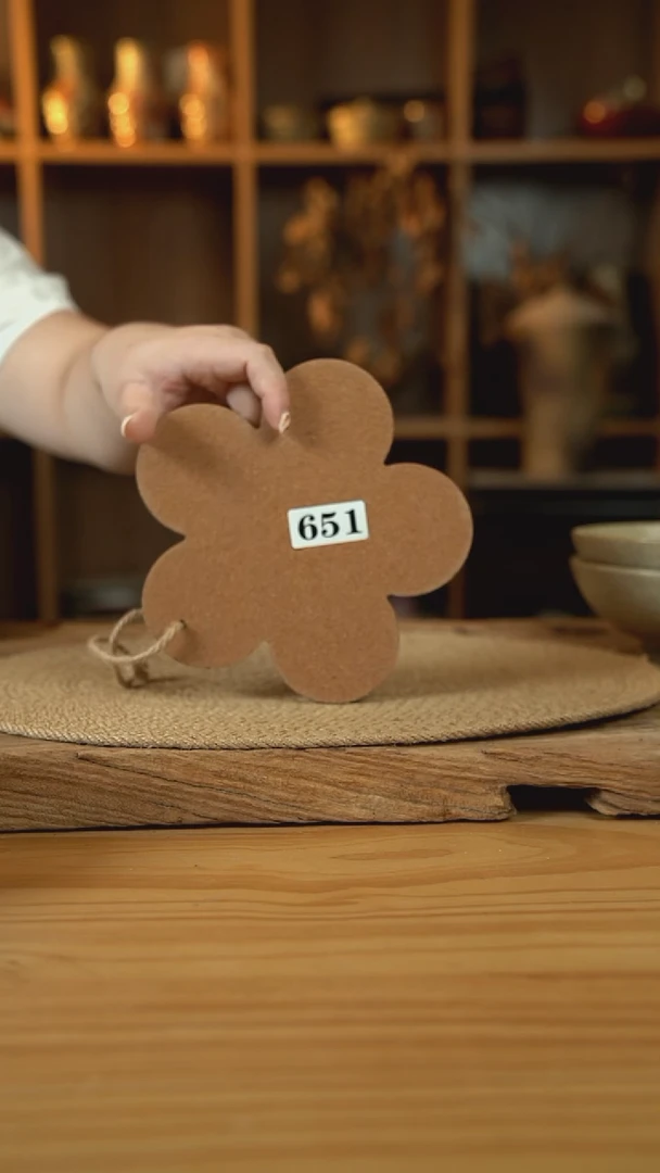 651粉影系列的盲盒1个