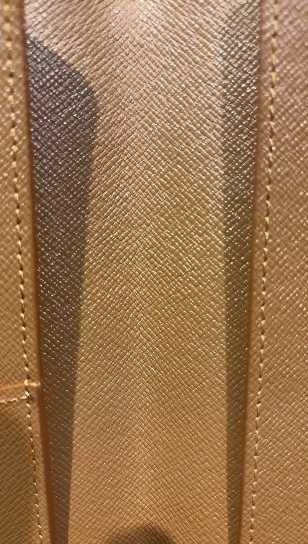 PU箱包按编号下单  H074