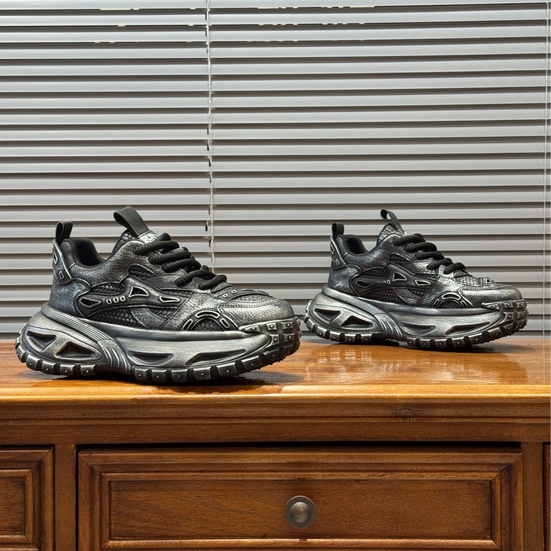 2025秋冬单棉同款百搭潮流轻奢高端舒适耐磨休闲男鞋（偏大一码）