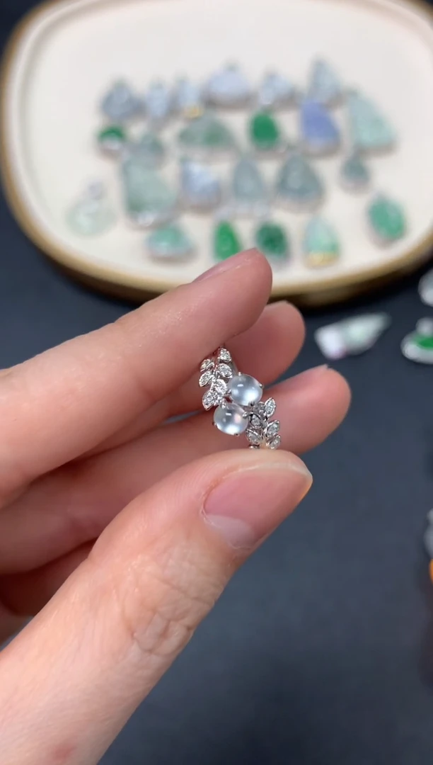 【闪购商品】翡翠戒指18K金镶嵌戒指3200