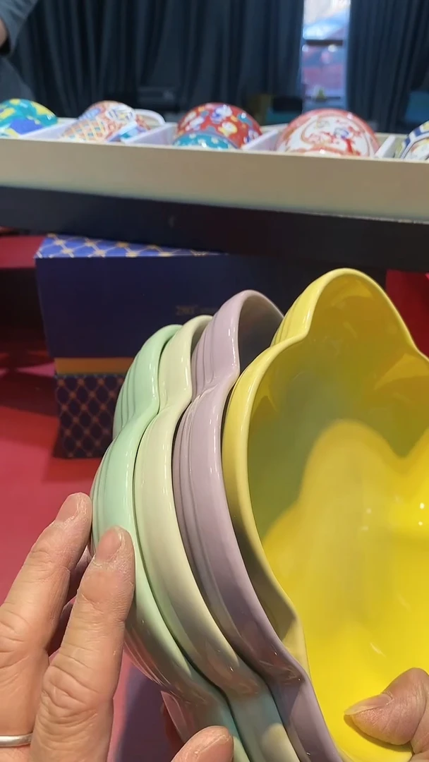 【闪购商品】瓷片00000000000000