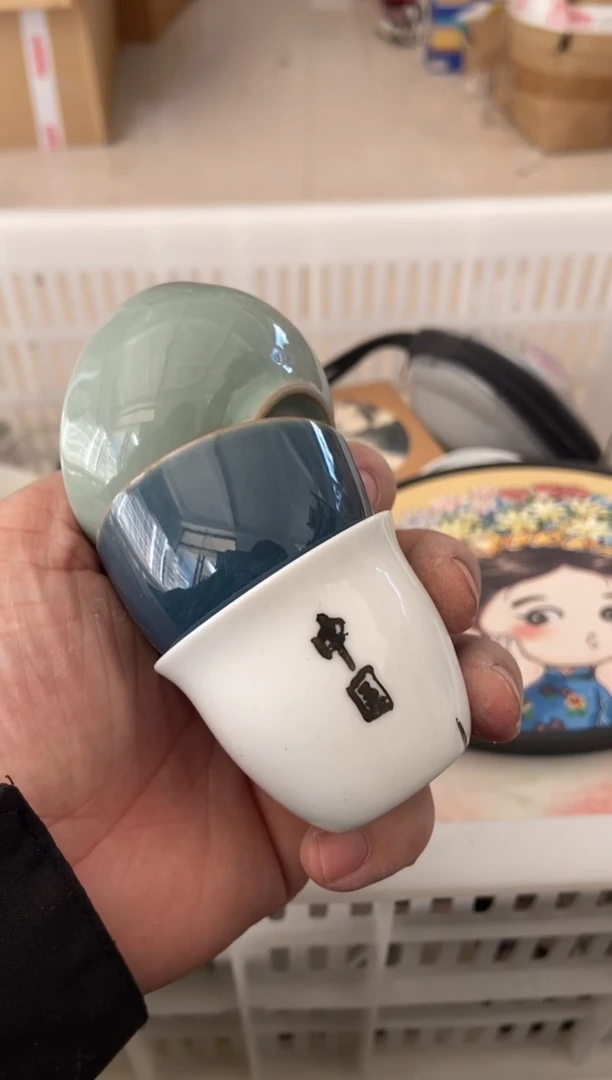 无运费险有瑕疵的摄影的产品有使用过的痕迹有点脏介意勿拍