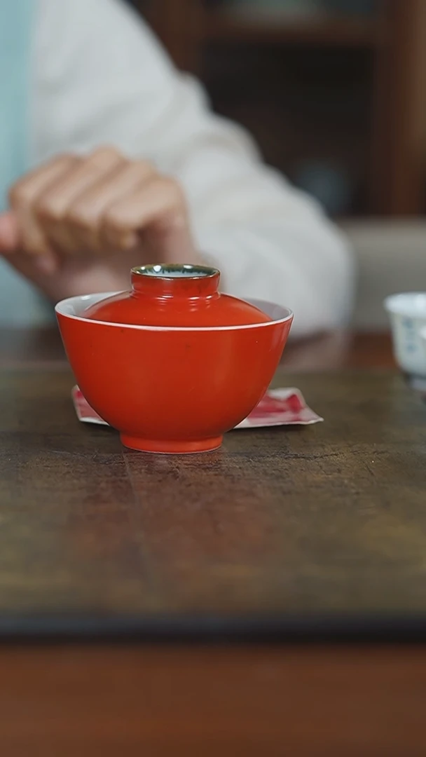 【闪购商品】杯弥云斋微瑕珊瑚红盖碗