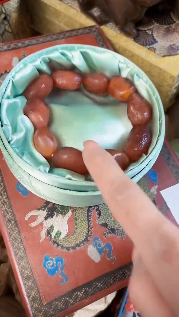 【闪购商品】蜜蜡手链未镶嵌【闪购商品闪购商品】