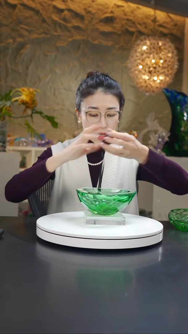 手工艺品琉璃湖水绿色设计款烟缸