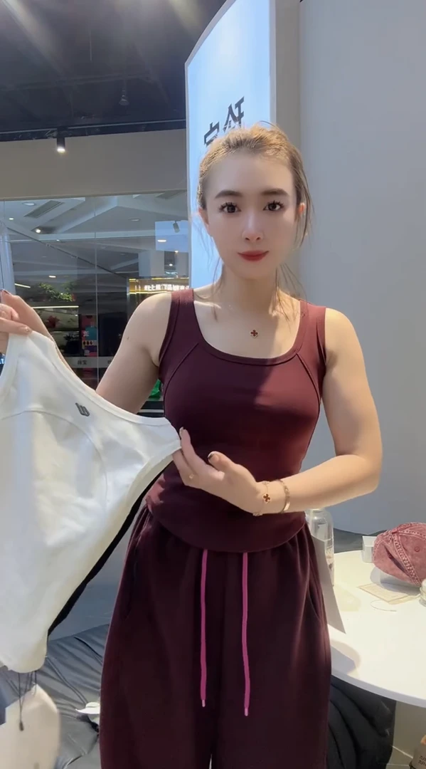 2025新款u领正肩吊带美背女外穿时尚百搭无袖不规则背心上衣