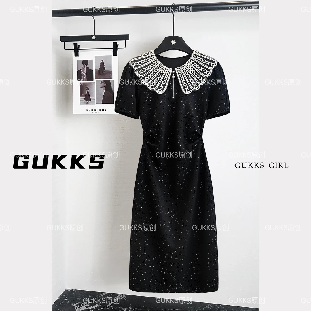 GUKKS/夏季新款简约设计黑色连衣裙GK622