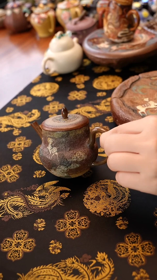 茶壶紫砂柴烧九色鹿壶