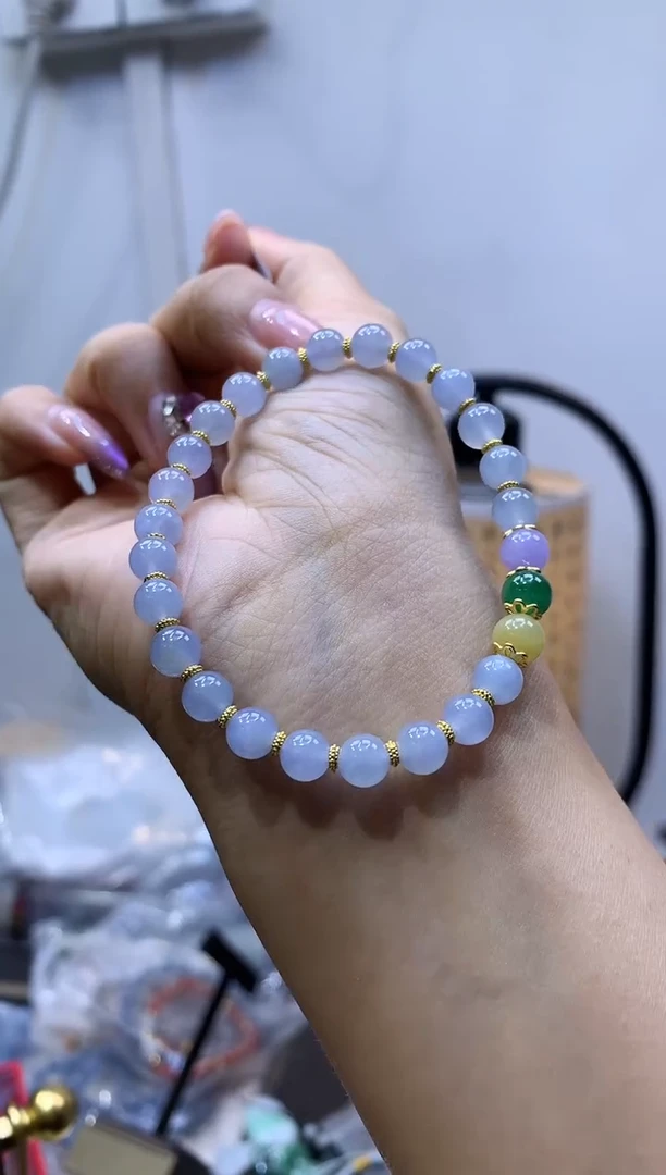 未镶嵌挂件翡翠手串