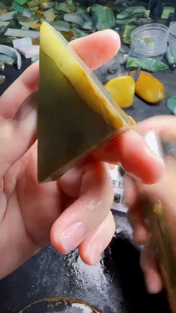 未镶嵌挂件翡翠天然翡翠077