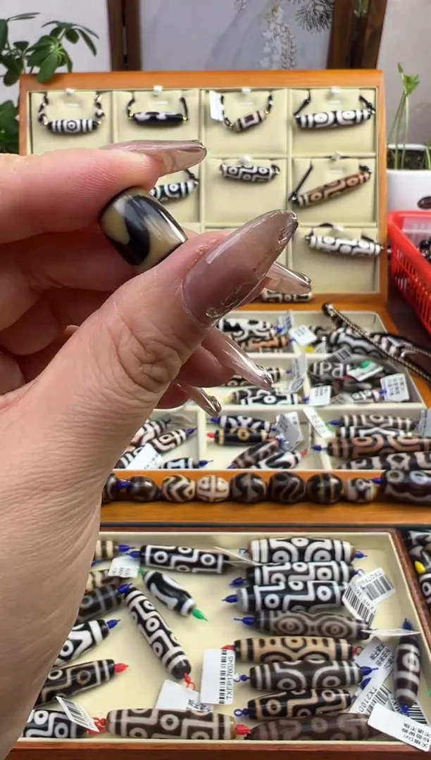 【闪购商品】玛瑙/玉髓吊坠(不含链)未镶嵌11.随机发货微瑕