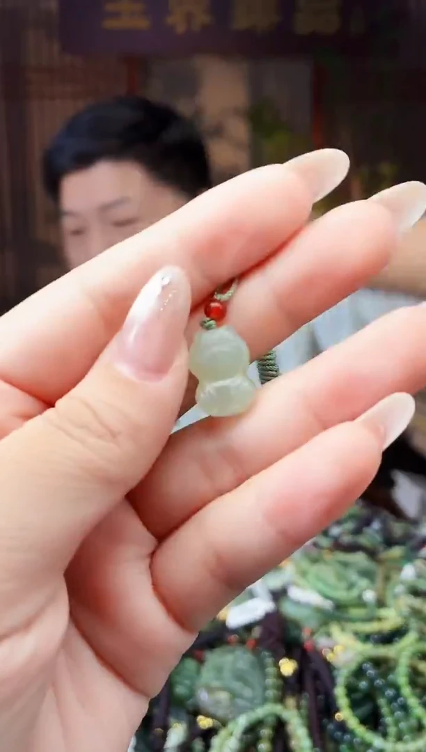 颈饰未镶嵌和田玉多样性发货拍一发一
