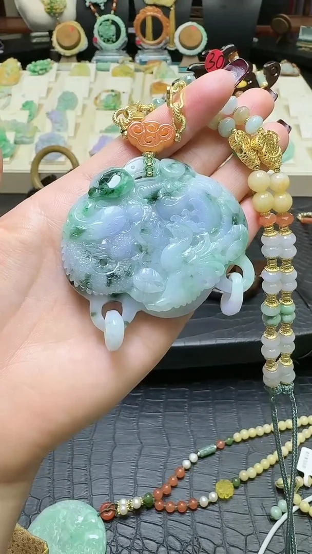 【闪购商品】翡翠颈饰未镶嵌翡翠毛衣链
