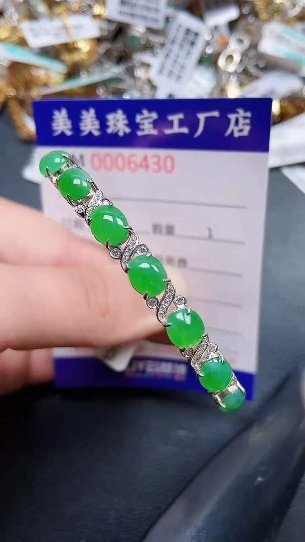 颈饰银S925镶嵌翡翠6430