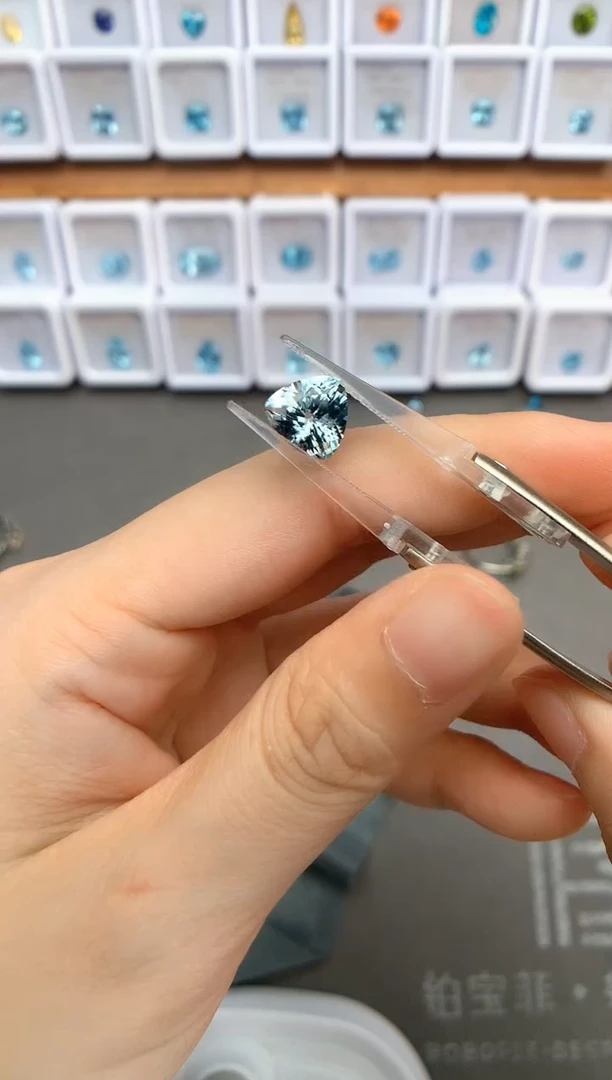 未镶嵌裸石定制海蓝宝石2.43ct